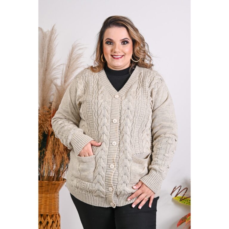 Casaco Plus Size com Bolso Tricot Lã Feminino Sue