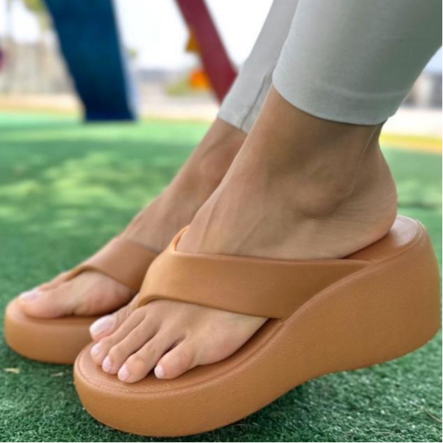 Tamanco Feminino Flatform Confortável Modelo Zoe 