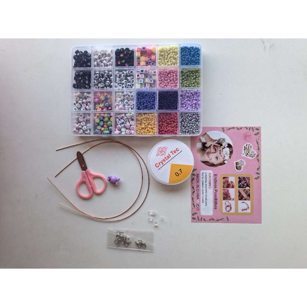 Kit Miçanga Infantil Para Pulseira Colar e Brincos Maleta Miçangas