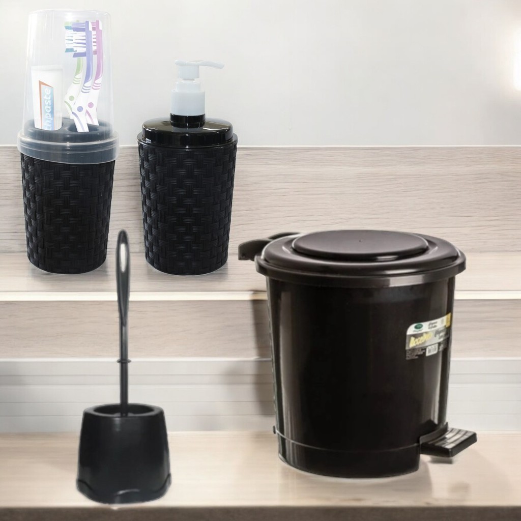 TOALETE LIXEIRA 07 LITROS PEDAL PRETA ESCOVA SANITARIA SUPER REFORÇADA PORTA ESCOVA RATTAN PORTA SAB