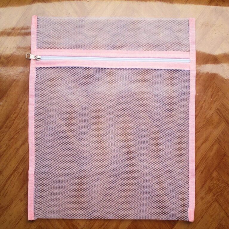 Saquinho de maternidade organizador de filó para 