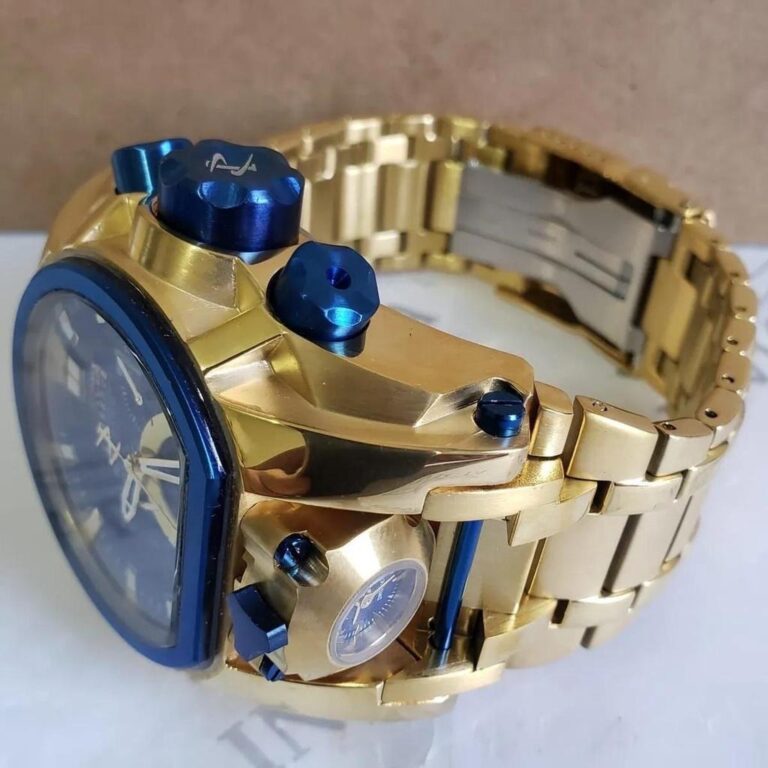 Relógio Invicta Zeus e BVG resistente a água Lux