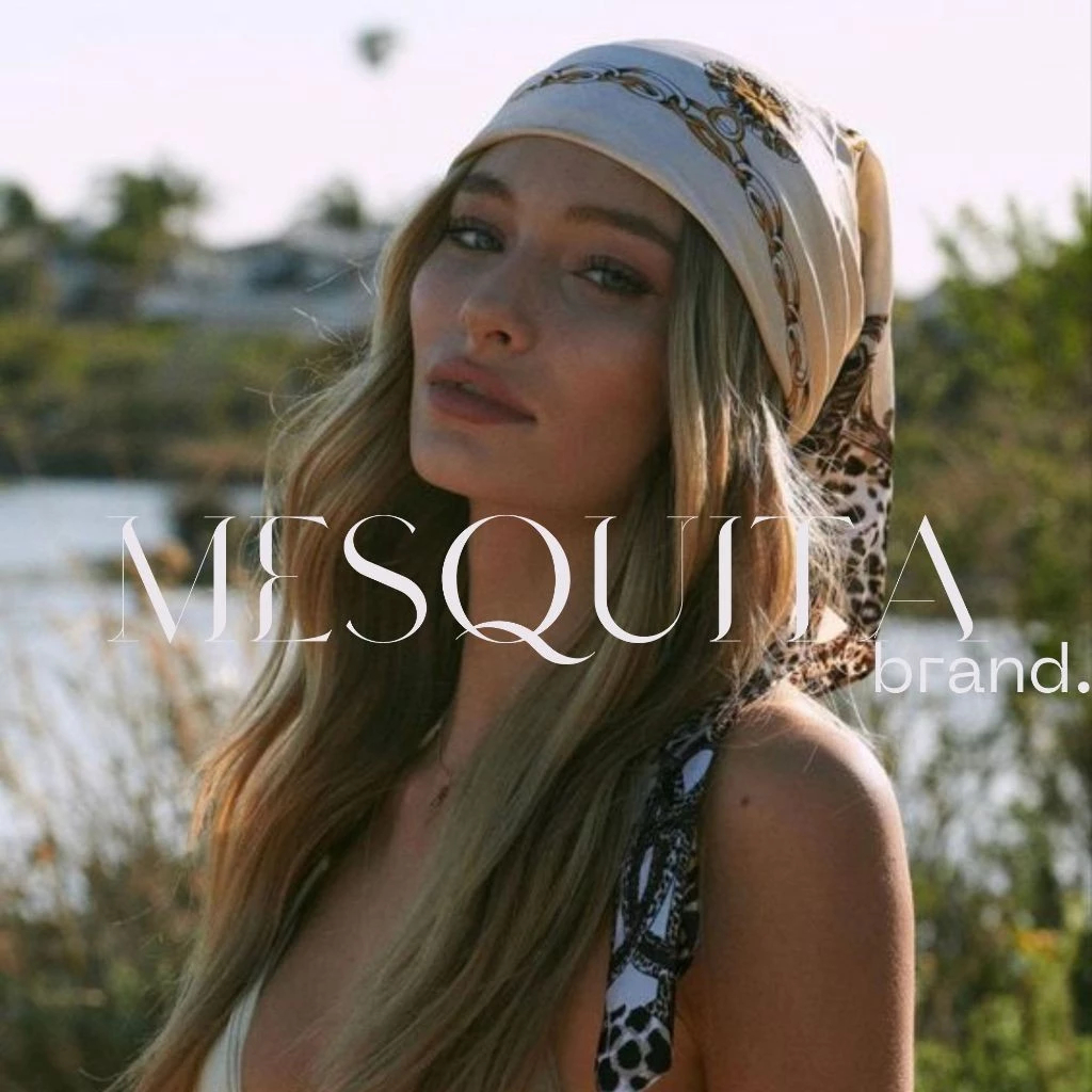 Lenço Feminino Moderno de Cabelo e Pescoço em Seda e Cetim 90×90 – Multiuso e Moda de Luxo