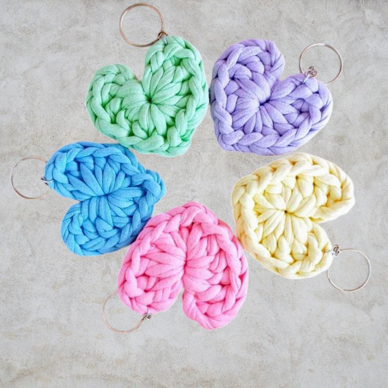 kit com 10,20,30 ou 50 chaveiros de Crochê Fio de Malha, Lembrancinha de aniversário, chá de bebê, a
