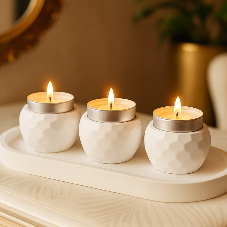 Kit 3 Vasinhos de Gesso Decorativos com Bandeja e 
