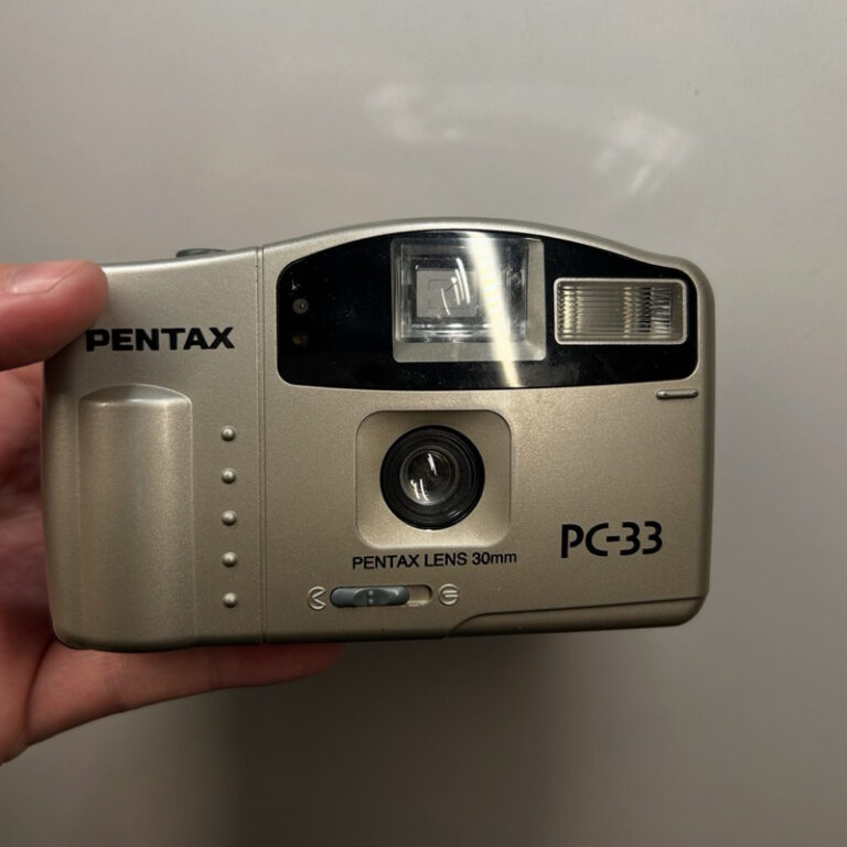 Câmera Analógica Pentax PC 33