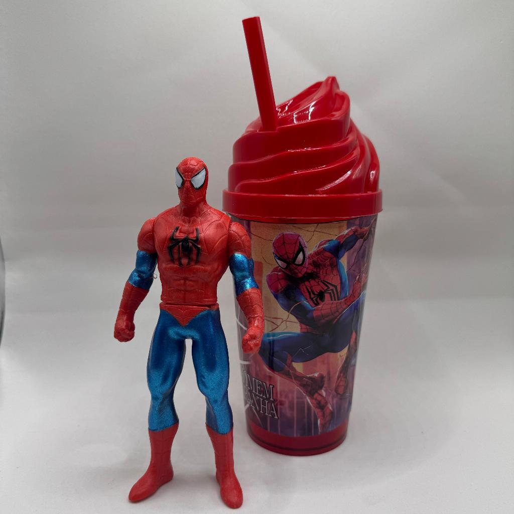 Copo + Boneco Homem Aranha ou Capitão America – 350 ml