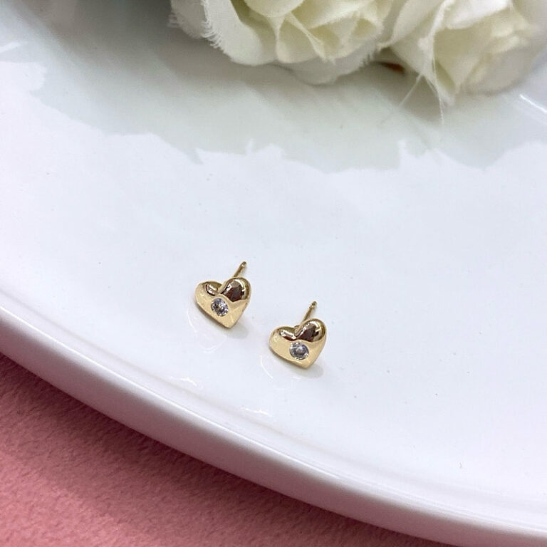 Brinco Infantil Coração Tarraxa Baby Banhado a O