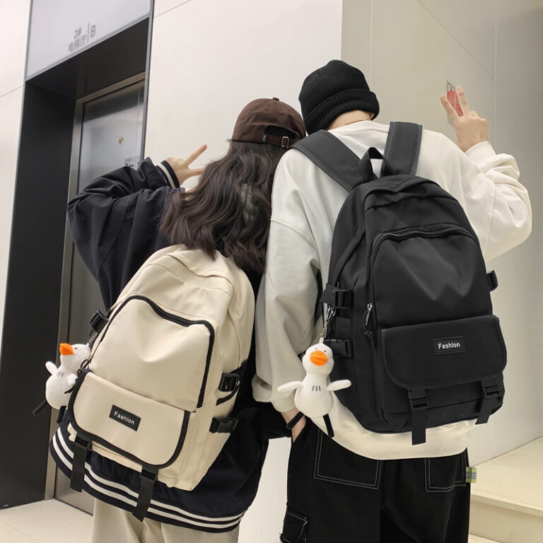 Mochila de Estilo Acadêmico Japonês com Grande C