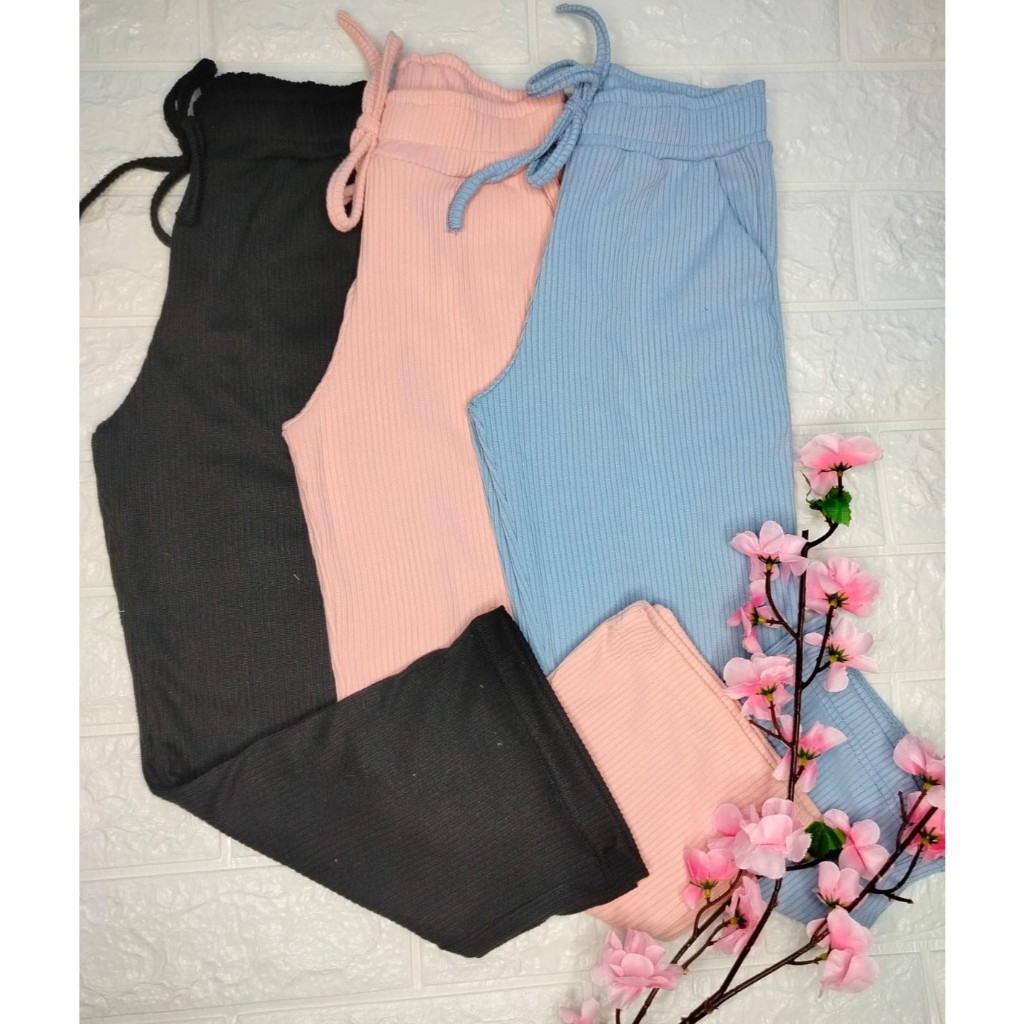 Calça Pantalona Infantil Blogueirinha Tecido Canelado de Algodão Com Bolso Confortável e Macia