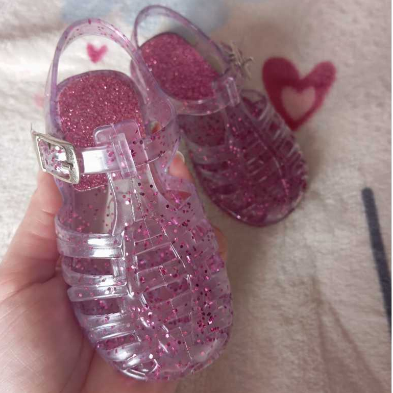 Sandália Infantil Aranha Feminina: Conforto e Leveza Delicada Várias Cores Flexível Antiderrapante B