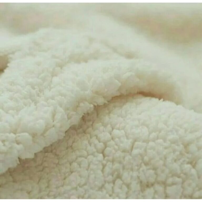 Tecido Carapinha Lã de ovelha Pelúcia p/ artesan
