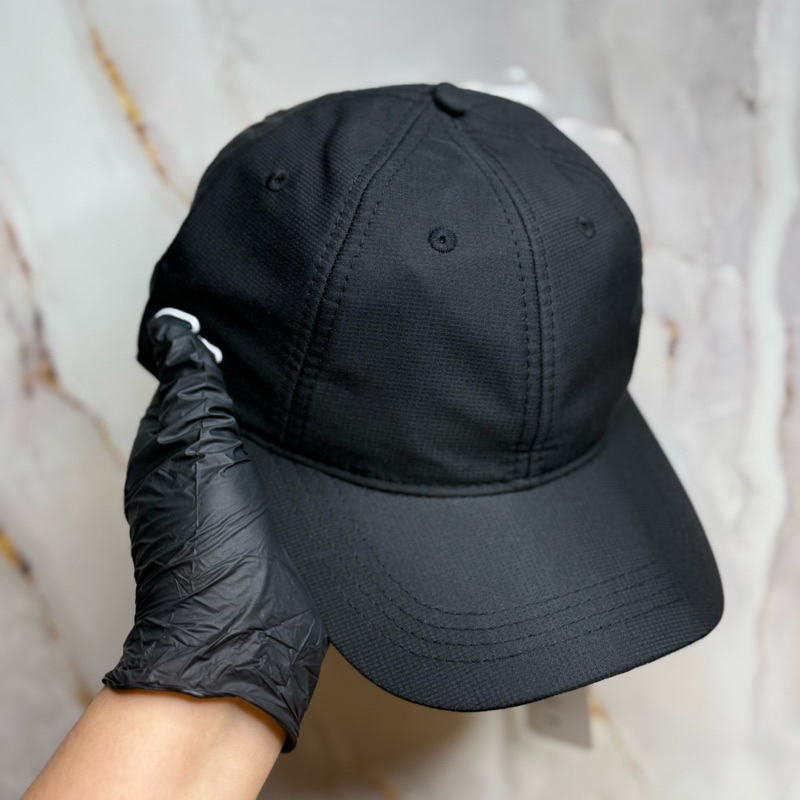 Boné Sport Premium Unissex Aba Curva Tactel 100% Poliéster com Fecho de Velcro