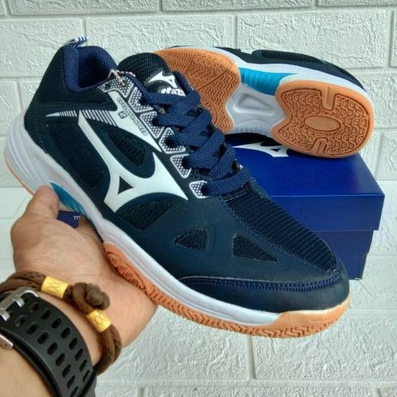 VOLLY MIZUNO Velocidade De Ciclone 2 Sapatos Local