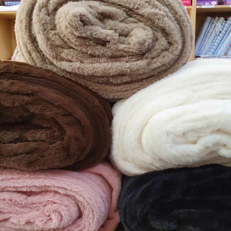 Tecido Pelúcia Por Metro Pele Agata 1,6m de Largu