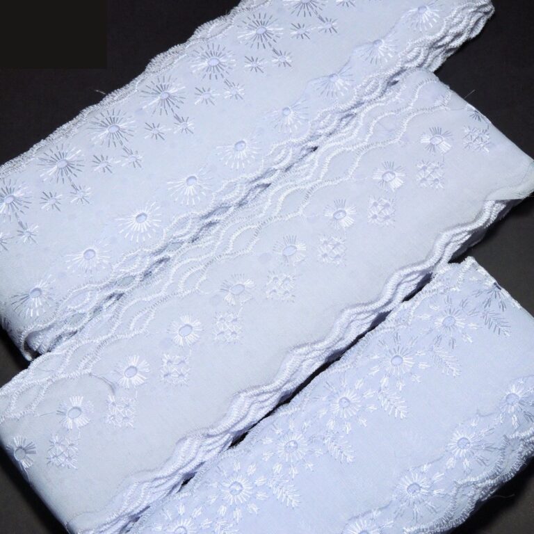 Bordado Inglês 5cm Peça com 13,7 metros – 