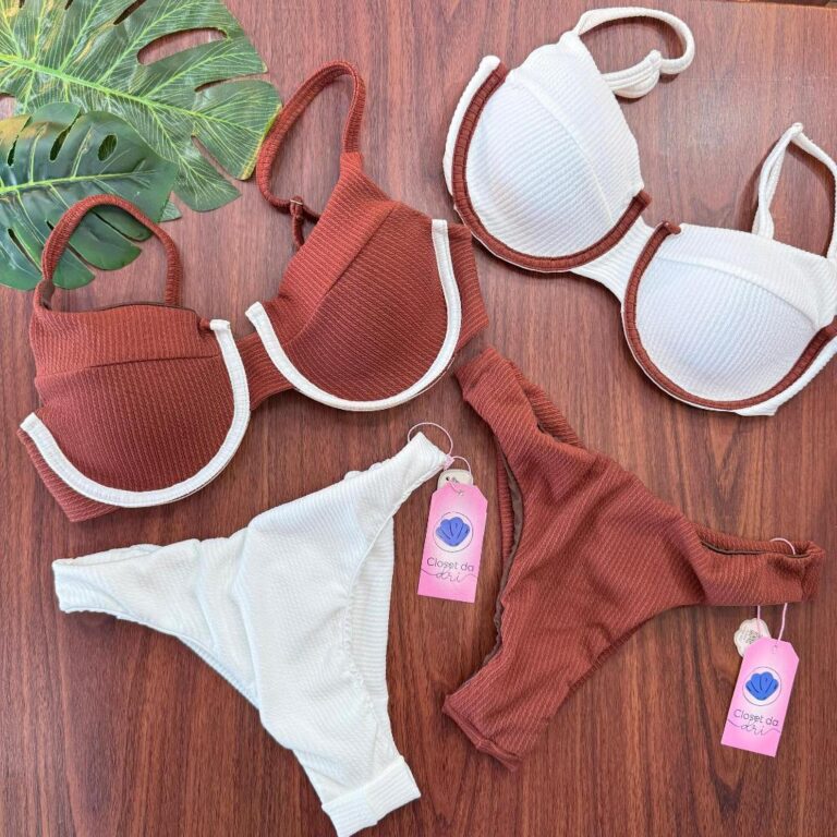 Biquíni meia-taça Retrô Atoalhado c Aro e Calci