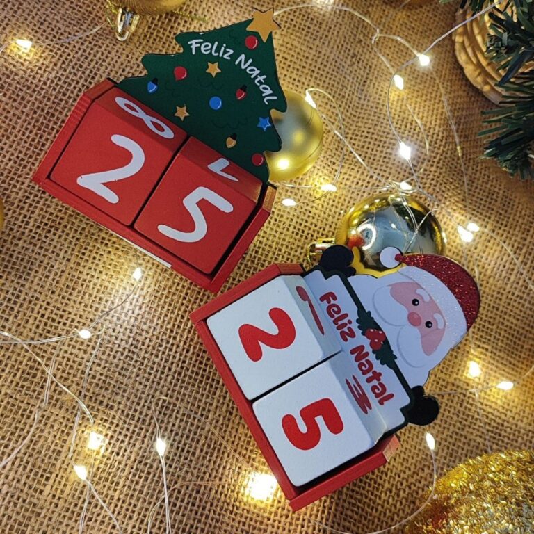 Calendário de Natal Em Madeira Decoração Natali