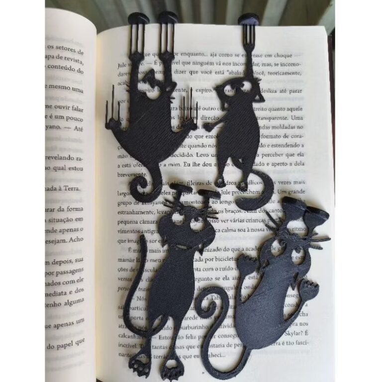 Kit com 4 marcadores de livro Gatos pendurados