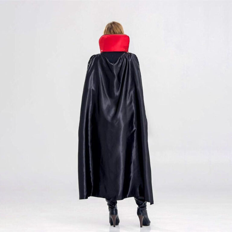 Capa Preta de Vampiro Fantasia Drácula 120cm E 16