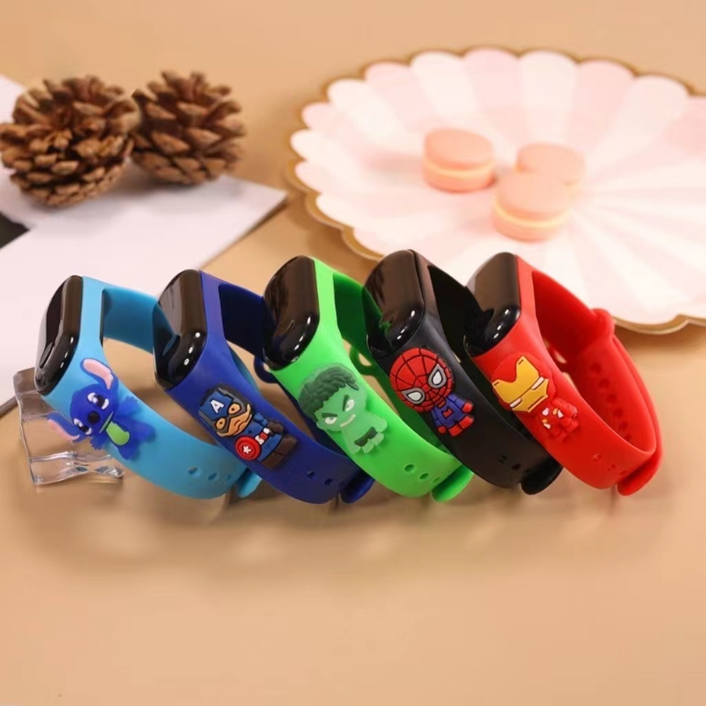 Relógio Eletrônico Infantil 50 Cores À Prova Dágua Com Led E Desenho