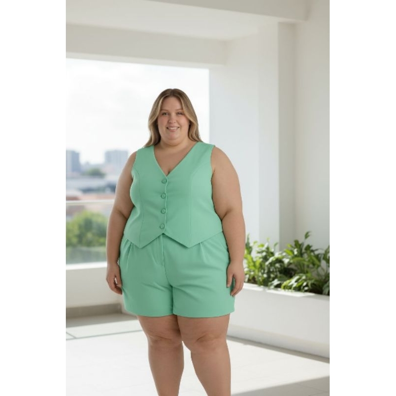 Conjunto Feminino Plus Size em Alfaiataria