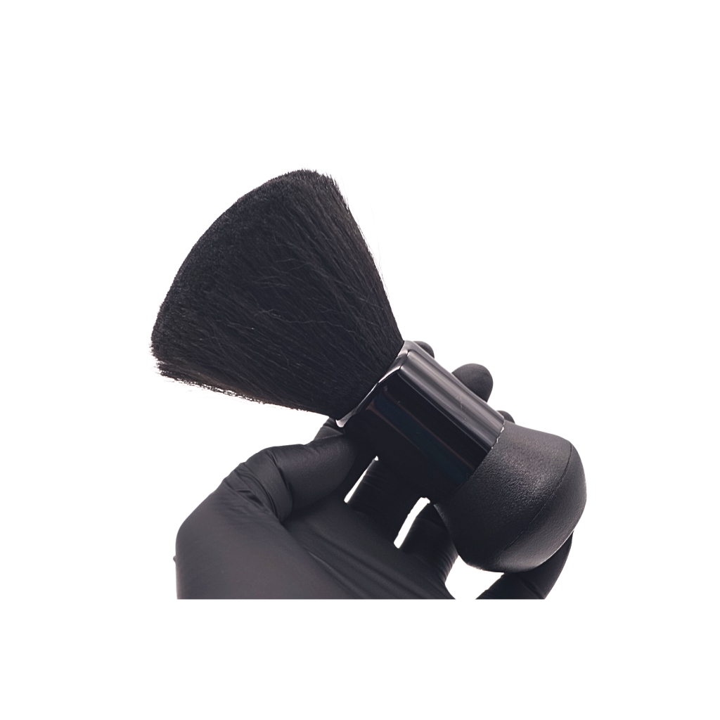 Espanador Full Preto Profissional para Barbeiro – Preto Elegante, Cerdas Macias. Corpo Cromado
