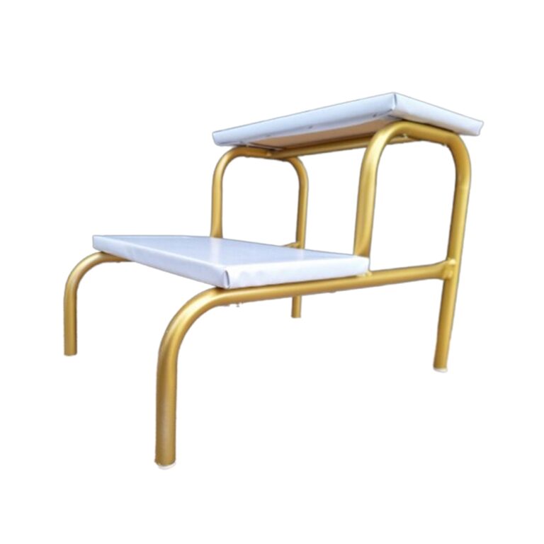 Escada Clínica de 2 Degraus Estrutura Dourada com