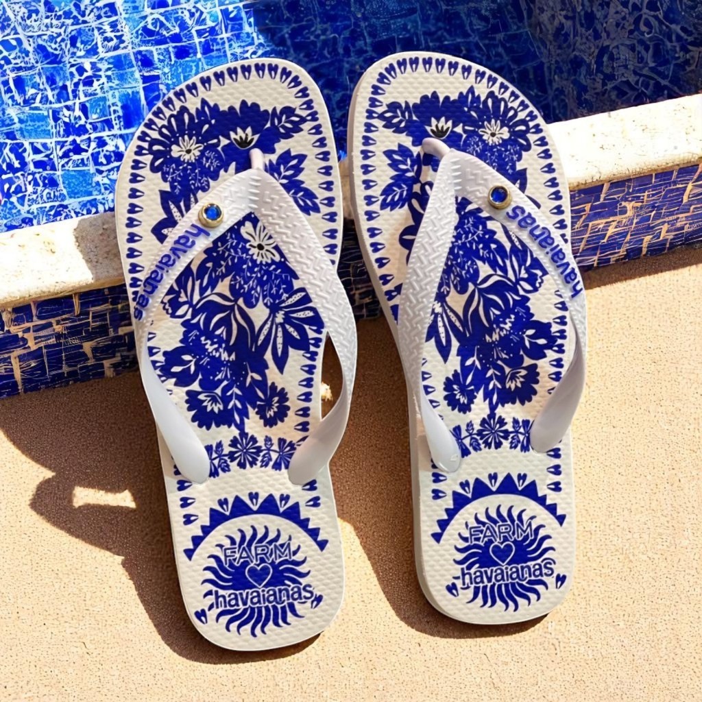 Chinelo De Dedo Com Correia E Estampas Diferenciadas Leve E Confortável