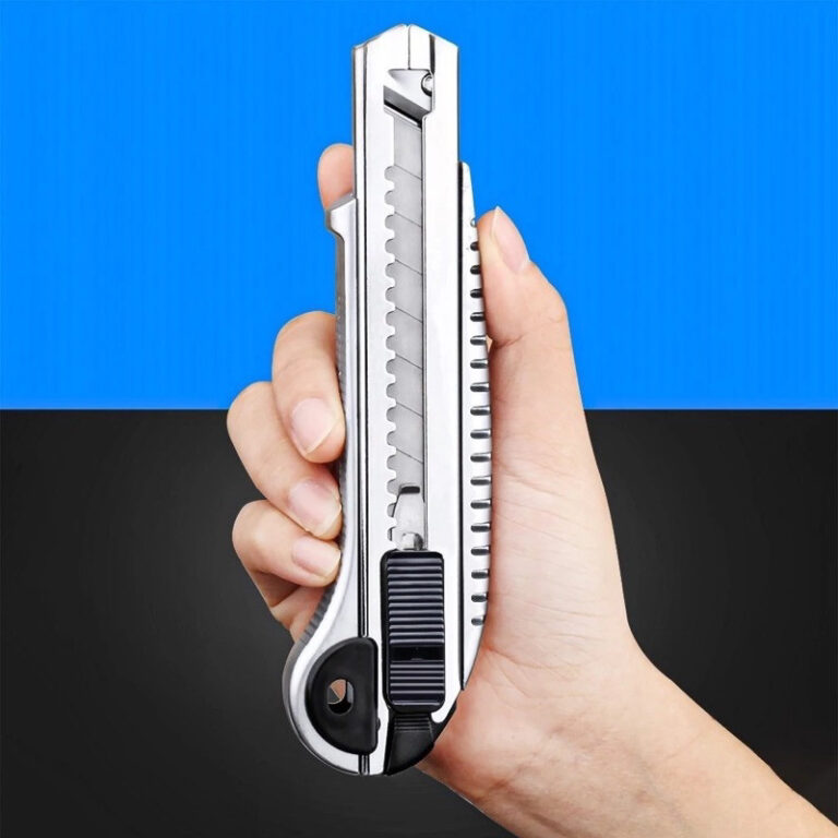 Estilete  Aço Lâmina 18mm /utilizado em serviço