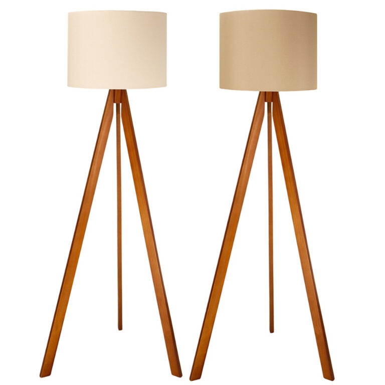 Abajur De Chão Tripé 1,50 Cm Completo Com Cúpul