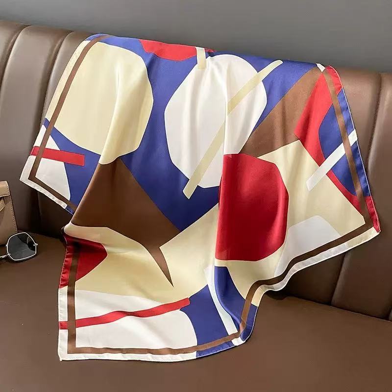 Lenço Cetim Nova Tendência Diversas Estampas  90×90 Novidade ESTAMPADO