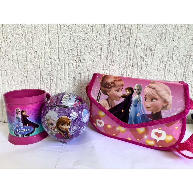 kit bolsinha + Caneca + Bola Surpresa