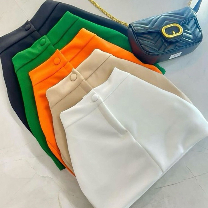 Short Saia Feminino Cintura Alta com Botão Tecido