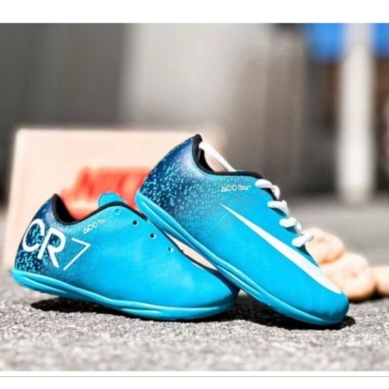 Chuteira infantil futsal cr 7  bebe  18 AO 25 prom