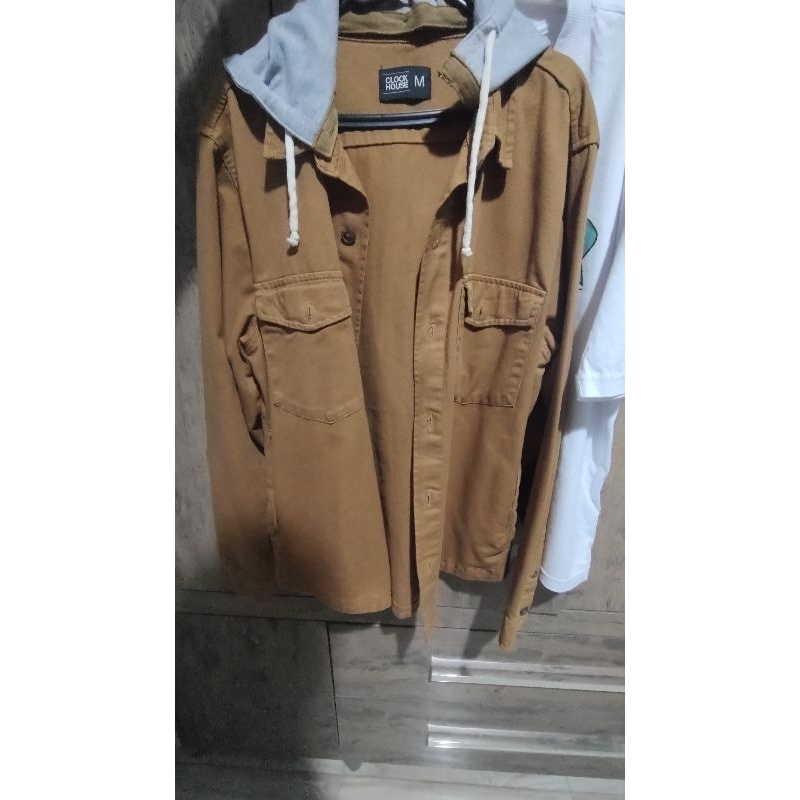 Conjunto Jaqueta e camiseta branca estampada