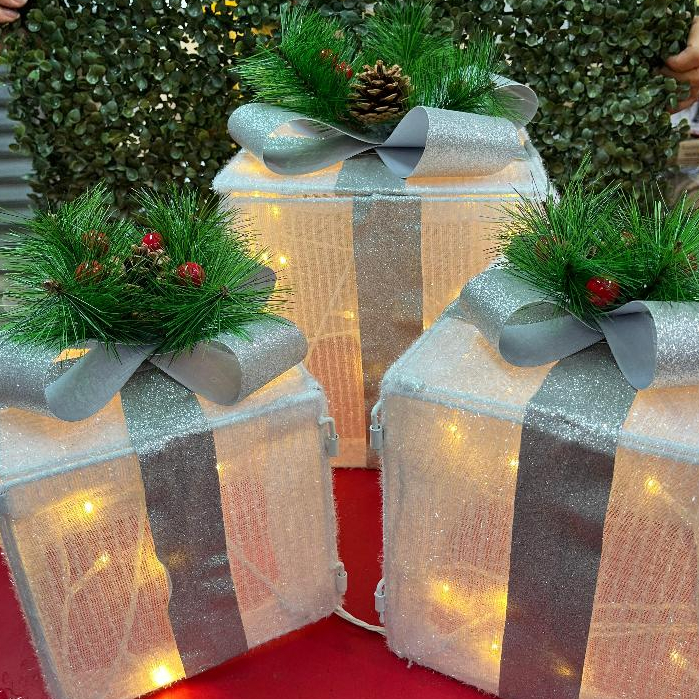 Enfeite de Natal Caixa de Presente 70 Leds WARM BI