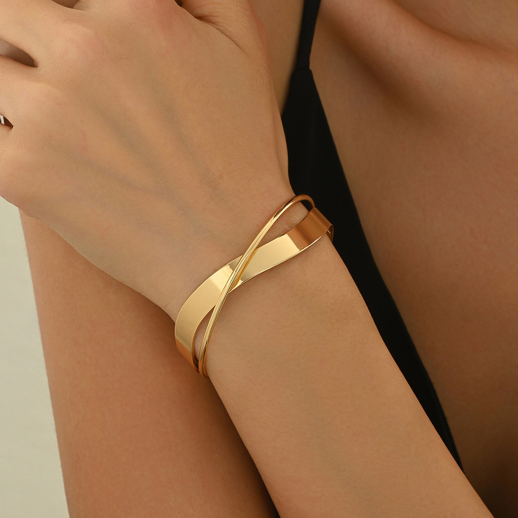 Pulseira Feminina De Ouro 18K , Elegante , Aço Inoxidável , Abertura Geométrica Irregular , Anel Mob