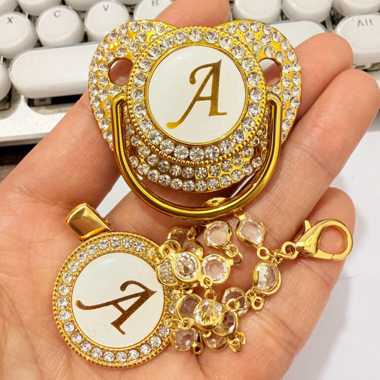 Chupeta De Bebê De Diamante Dourado Com 26 Letras