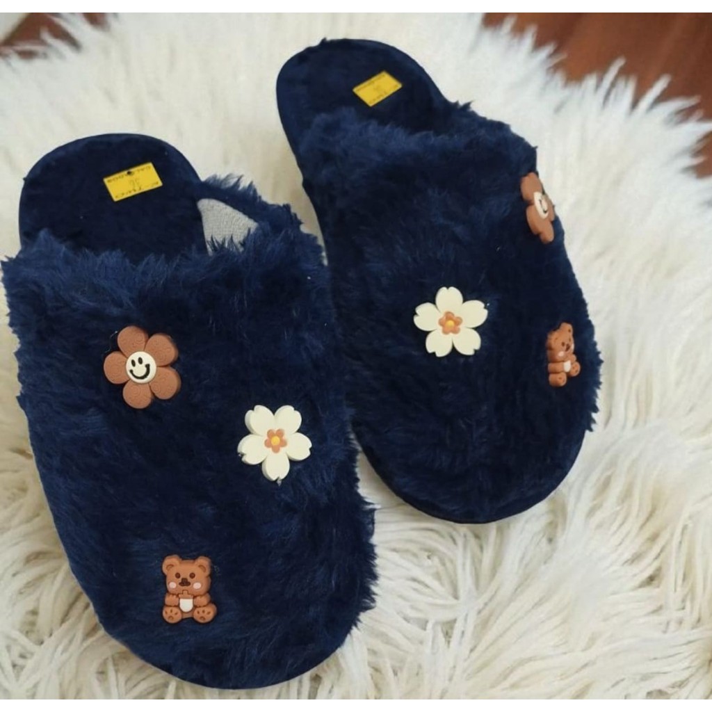 Pantufa de Pelúcia Com Enfeites coloridos Sortidos, Chinelo Confortável de Quarto Antiderrapante – Q