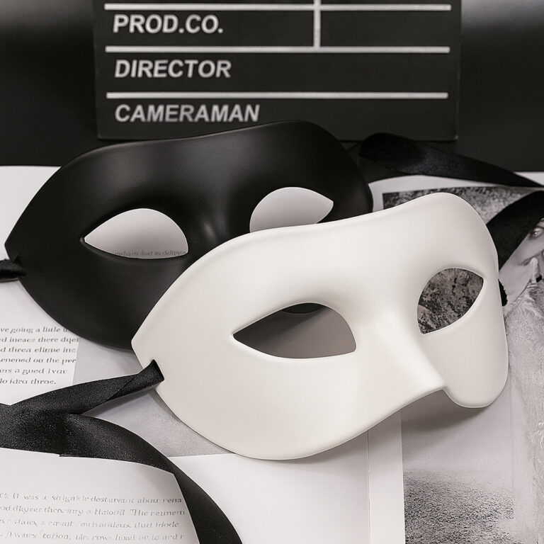 Máscaras Carnaval/Fantasia Preta/Branca/Dourada L