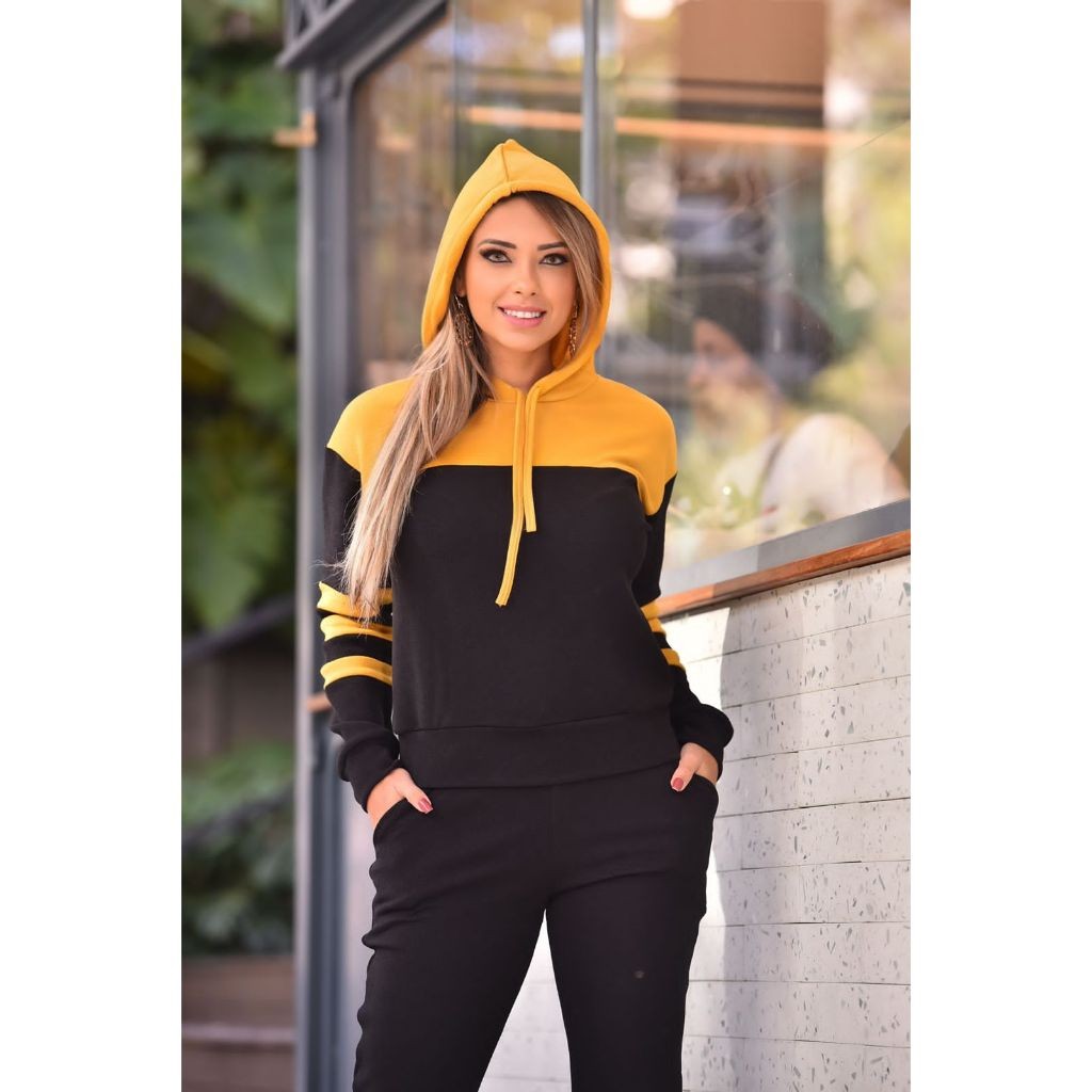 Conjunto Feminino com Capuz blusa e calça
