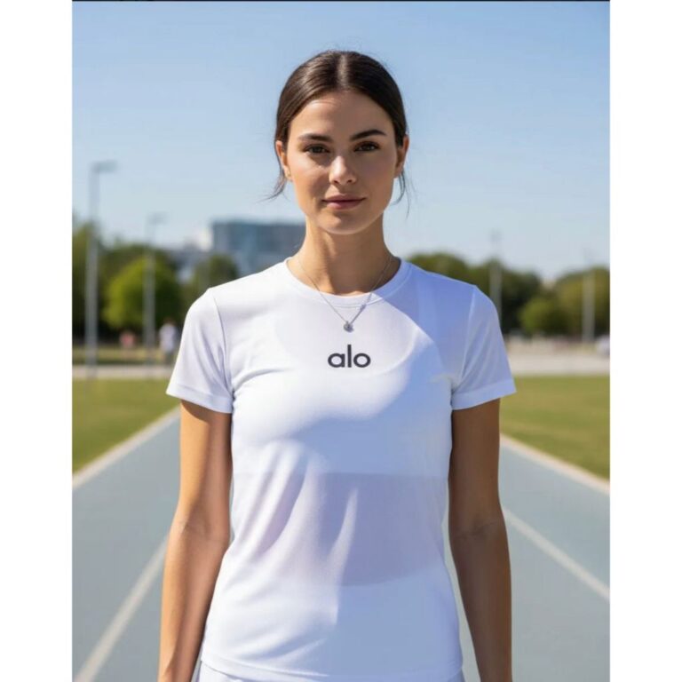 Camiseta DryFit Alo Linha Premium Feminina Baby Lo