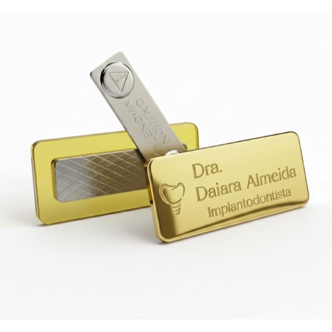 Broche Crachá feito em acrílico magnético perso