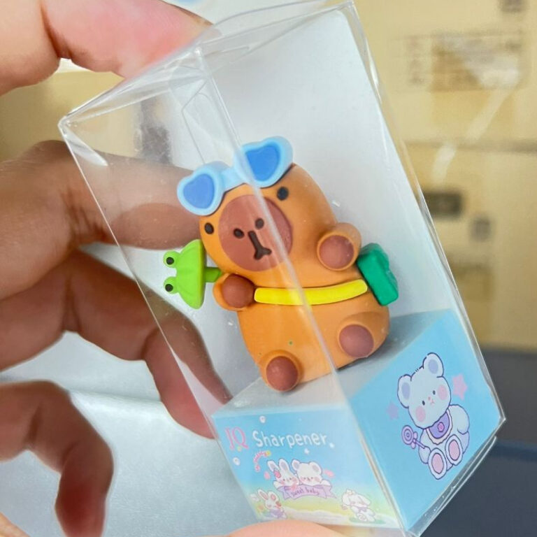 Apontador Capivara /Panda Emborrachado Premium Fof