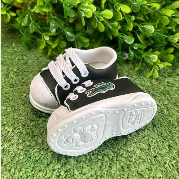 Tênis Sapatinho  Bebê com Cadarço e Solado R