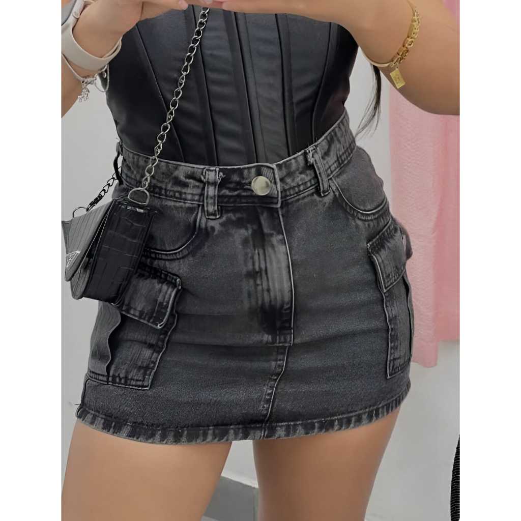 Saia Cargo Plus Size com Lycra e Cintura alta Bolso nas Laterais do 46 ao 54