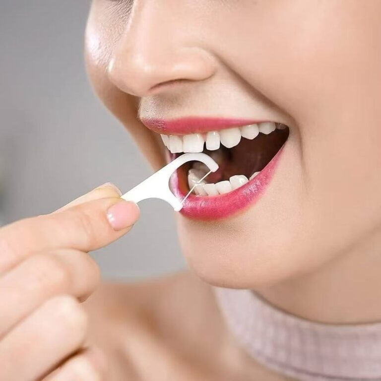 Kit 200/300 Unidades de Fio Dental em Formato de A