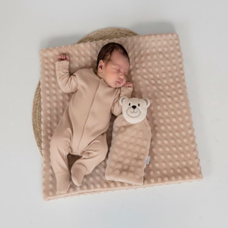 Manta Cobertor de Bebê c/ Naninha Para Menina Men