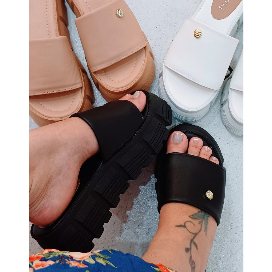 SANDÁLIA PLATAFORMA FEMININA SLIDE TRATORADA